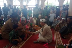 22 warga Nias masuk Islam di Aceh Barat