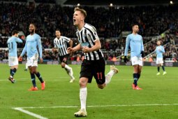 Newcastle tekuk City 2-1