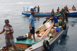 Basarnas : ABK KM "Berkat" memuat 1 ton BBM selamat