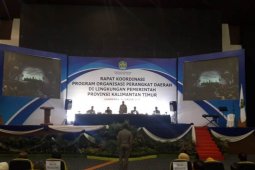 Semua Pejabat Diminta Layani Masyarakat Dengan Baik