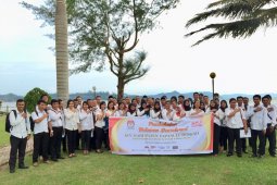 KPU gelar bimtek dan kukuhkan 55 Relasi Tapteng