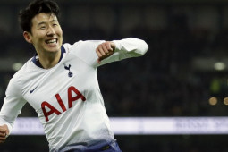 Tottenham selidiki dugaan aksi rasis terhadap pemain sayap Son Heung-min