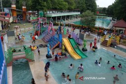 Dander Park Bojonegoro Tempat Istirahat Yang Nyaman
