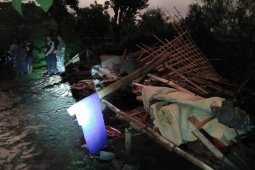 Angin Kencang akibatkan Rumah Roboh di Ponorogo