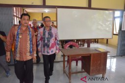 Kalbar anggarkan Rp20 miliar untuk mebel sekolah