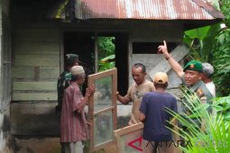Kodim 1003 Kandangan bedah Mushola Nurul Huda