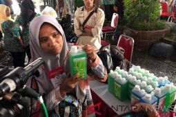 Eli Liawati Produksi Sabun Pesanan Presiden Senilai Rp2 miliar