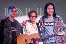 El dan Dul beri dukungan untuk sang ayah