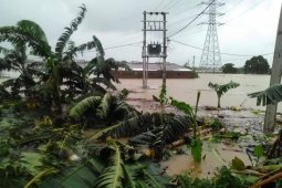 Akses Jalan Poros Maros-Makassar Belum Lancar Akibat Banjir