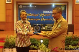 BI sasar pesantren cari solusi persoalan ekonomi