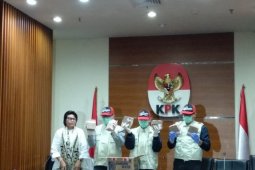 Bupati Mesuji ditetapkan sebagai tersangka kasus suap proyek infrastruktur