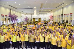 Airlangga Lepas Caleg Golkar Gorontalo Menghadapi Pemilu