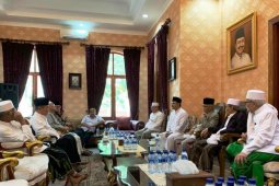 Kiai-Kiai Sepuh Usulkan Gus Ipul Pimpin Gerakan Dukung Jokowi-Ma'ruf