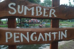 Obyek Wisata Sumber Pengantin