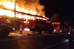 10 unit ruko di Sintang terbakar