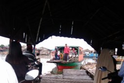 news feature - A never-ending ferry service in s kuin