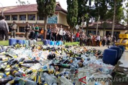 Miras oplosan masih ancam masyarakat Garut, kata Kapolres