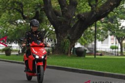 Pemerintah targetkan 2,1 juta unit sepeda motor listrik