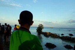 Dua warga Nias Selatan hilang di Pantai Tureloto