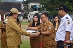 Kabid pelayanan RSU Gunungsitoli terpilih sebagai ASN terbaik