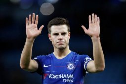 Azpilicueta minta maaf kepada para pendukung Chelsea usai dibantai City