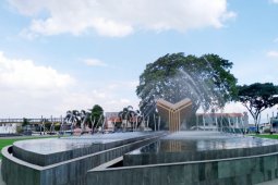 Baru diresmikan, fasilitas Alun-alun Cianjur rusak