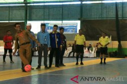 Kepala Dispopar Buka Turnamen Futsal Se Kalselteng