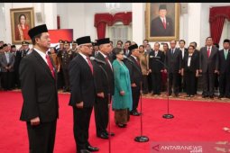 Presiden Jokowi angkat lima dubes luar biasa dan berkuasa penuh