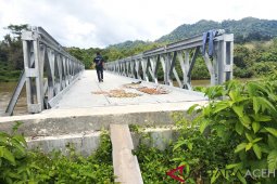 Bangun dua jembatan dalam satu desa, warga Krueng Sabe minta diselesaikan satu-satu