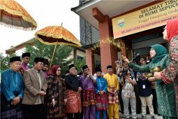 Tiba di Jambi pascadilantik, Fachrori disambut secara adat