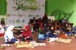 Kader cilik lingkungan  Kota Jambi berlomba kelola sampah