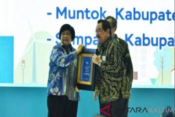 Bupati Paser Targetkan 2025 Bebas Sampah