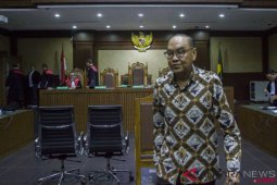 Hukuman diperberat, penyuap Eni Saragih pasrah