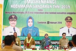 Edward: Gerbang Desa Madu Mesti Fokus dan Tuntas