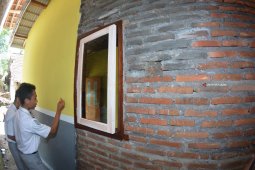 Perbaikan Rumah Korban Angin Kencang