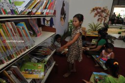 461 Taman Baca Masyarakat di Surabaya Terintegrasi Secara Digital