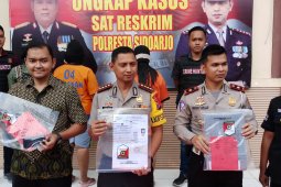 Polisi Sidoarjo Tangkap Komplotan Calo SIM