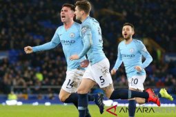 Dengan 10 pemain, City gagalkan pesta Schalke di Veltins Arena