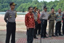 Wabup Kayong pimpin upacara Hari Peduli Sampah Nasional