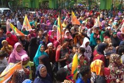 Ribuan nelayan Sumut gelar karnaval dukung program pemerintah