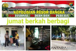 Polsek Sungailiat salurkan bantuan makanan gratis