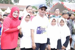 Mendikbud Siap Fasilitasi Infrastruktur Pendidikan Di Pandeglang