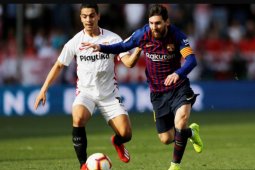 Hat-trick ke-50 Lionel Messi bawa Barcelona pukul Sevilla 4-2