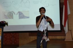 Pemkot Denpasar Presentasi Desain Tas Ramah Lingkungan