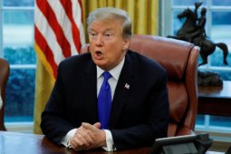 Harga minyak jatuh 3,11 persen, Trump: OPEC tolong santai
