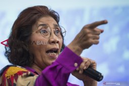 Menteri Susi ancam "tenggelamkan" Hamish Daud