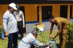 Disdikbud harap BUMN lainnya bantu sekolah lainnya di Pesibar