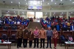 Ratusan mahasiswa ikut parlemen kampus di  Manado