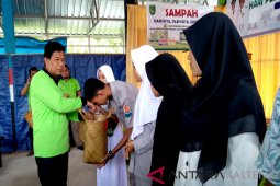 Pemkab Sukamara batasi penggunaan kantong plastik