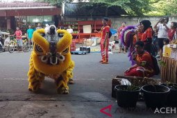 Atraksi barongsai meriahkan perayaan imlek di Aceh